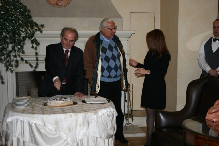 New Year’s Eve Cake Cutting Event 2012